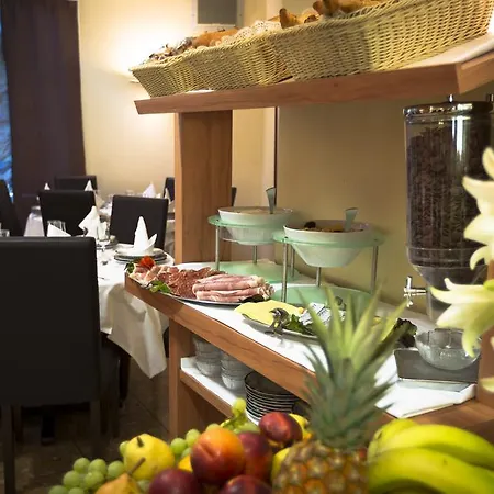 Hotell America 3*